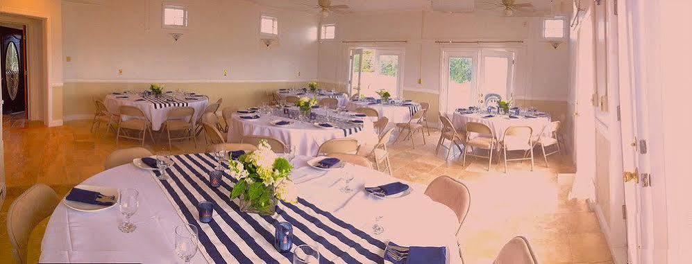 A Cayuga Lakefront Inn - Hotel Alt, Ithaca New York 외부 사진